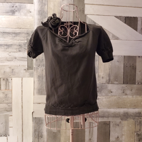 PRADA short sleeve sweater. - Picture 3 of 6